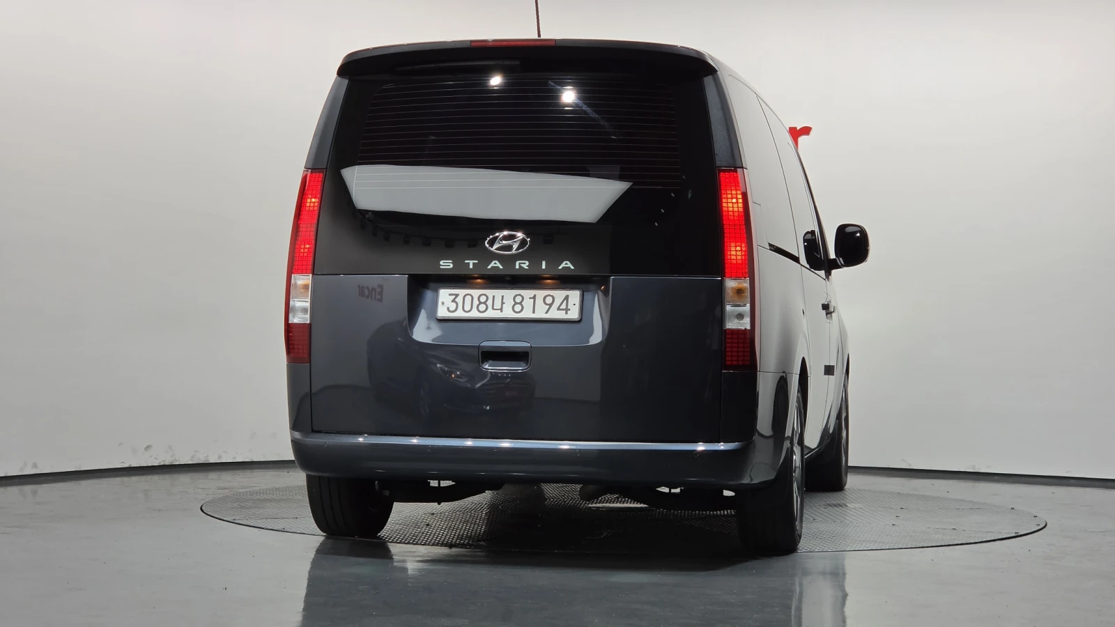 Hyundai Staria LPG / 9 ������ / 240 �.�. | Mobile.bg � ����������� 4