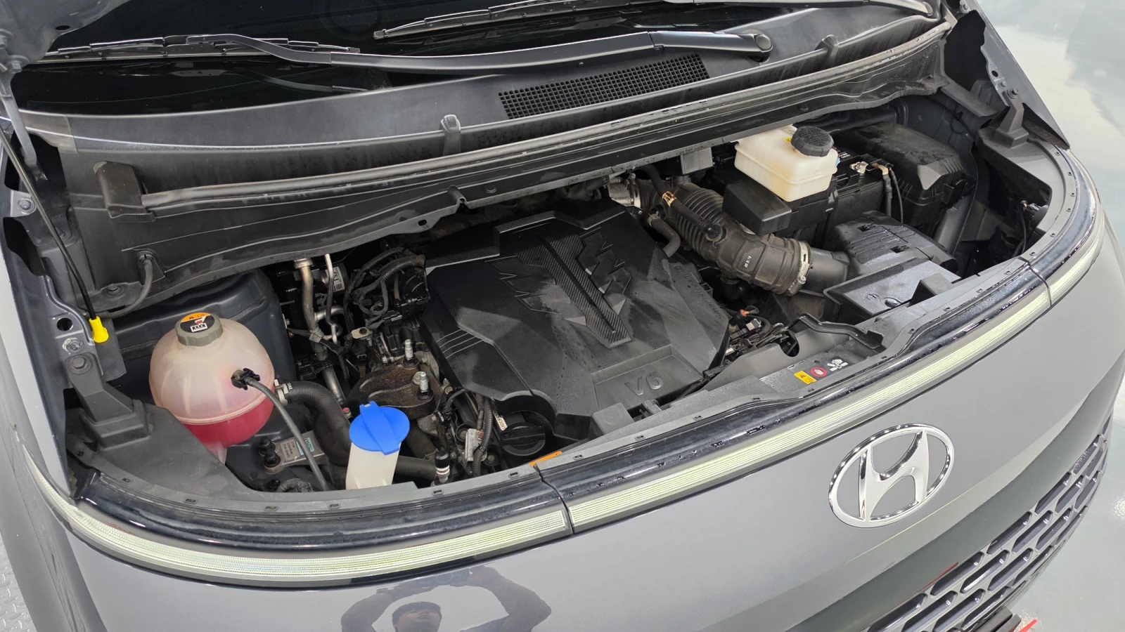 Hyundai Staria LPG / 9 ������ / 240 �.�. | Mobile.bg � ����������� 6