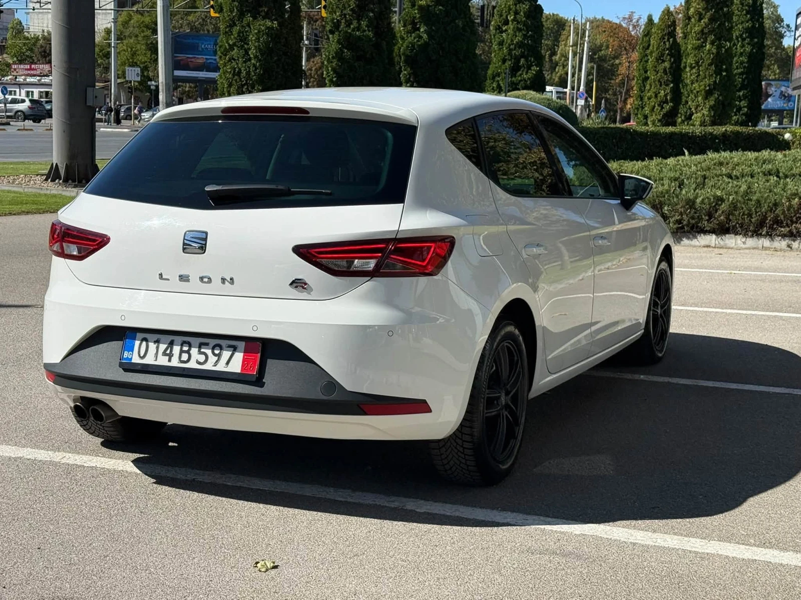 Seat Leon FR 125kc, снимка 5 - Автомобили и джипове - 56589945
