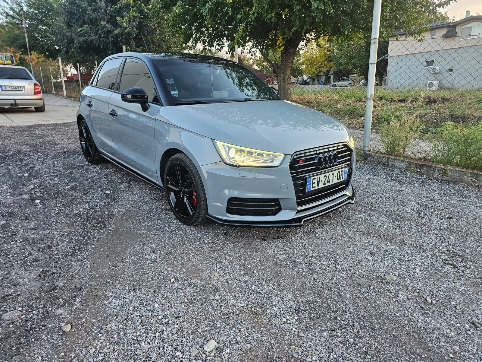 Audi A1, снимка 4 - Автомобили и джипове - 56601935