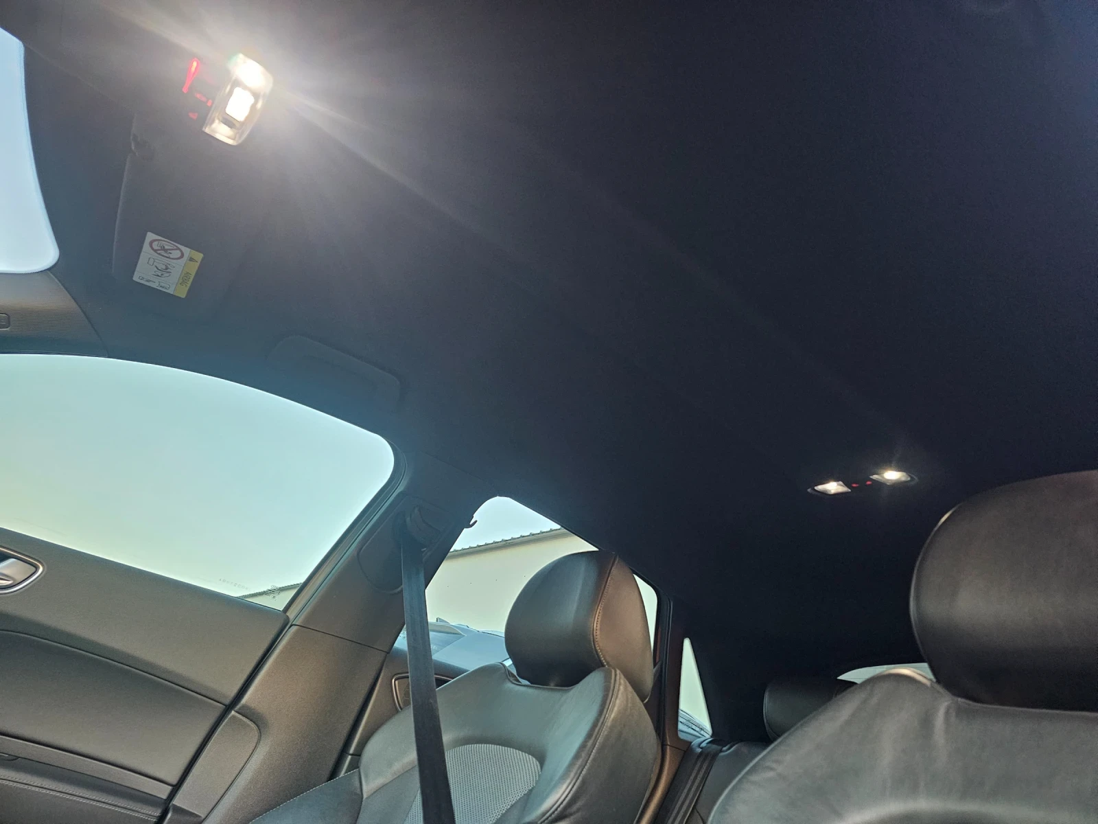 Audi A1, снимка 8 - Автомобили и джипове - 56601935