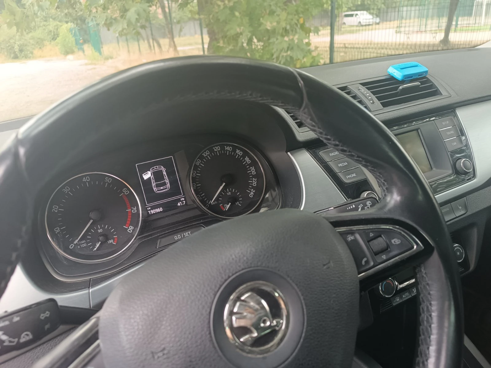 Skoda Fabia 1 MPI, снимка 5 - Автомобили и джипове - 56627151