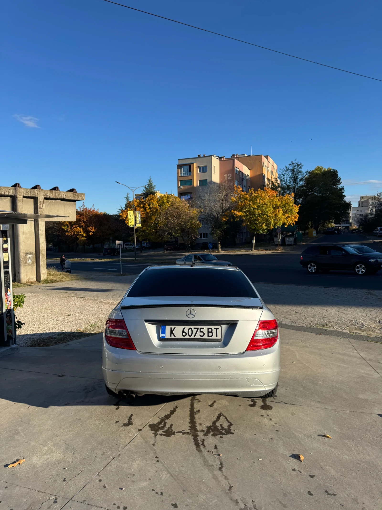 Mercedes-Benz C 200, снимка 4 - Автомобили и джипове - 56660318