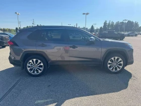 Toyota Rav4 * XLE * CARFAX * ПОДРЕВИ * ПАНО * 2 КЛЮЧА, снимка 3
