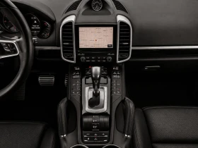 Porsche Cayenne 2017* S* MATRIX* PANO* BOSE* ОБДУХ* КРАЙНА ЦЕНА, снимка 10
