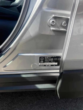 Toyota Rav4 * Hybrid XLE * CARFAX * , снимка 11