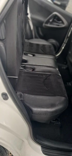 Toyota Rav4 2.2D4D - 5600 € / 10952.65 лв. - 32397771 12