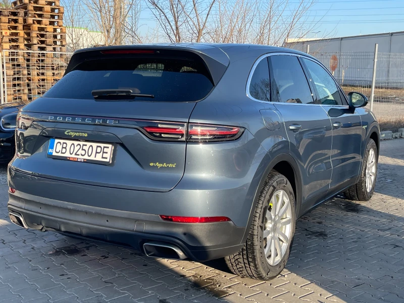 Porsche Cayenne S E-Hybrid Auto Памет Панорама Подгрев, снимка 4 - Автомобили и джипове - 49117558