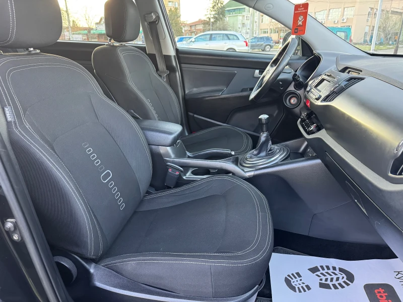 Kia Sportage 2.0Бензин/Газ/4х4 , снимка 10 - Автомобили и джипове - 49496469