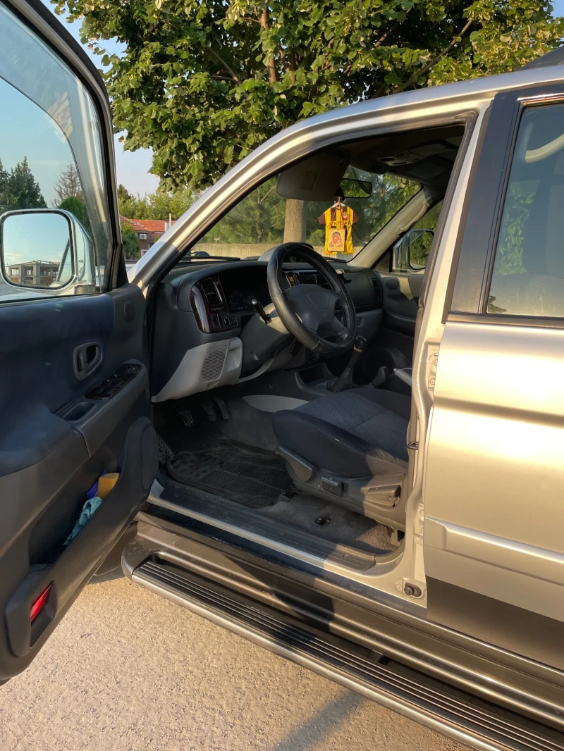 Mitsubishi Pajero sport Mitsubishi Pajero sport 2.5, снимка 12 - Автомобили и джипове - 52659710