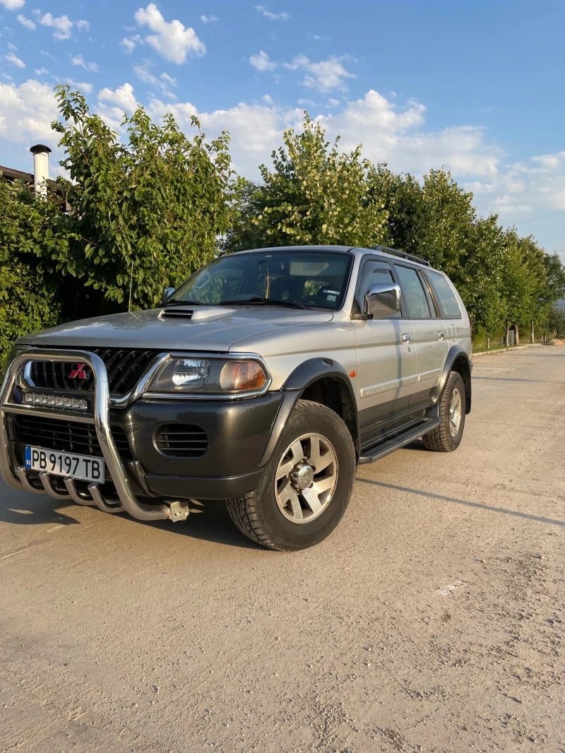 Mitsubishi Pajero sport Mitsubishi Pajero sport 2.5, снимка 2 - Автомобили и джипове - 52659710