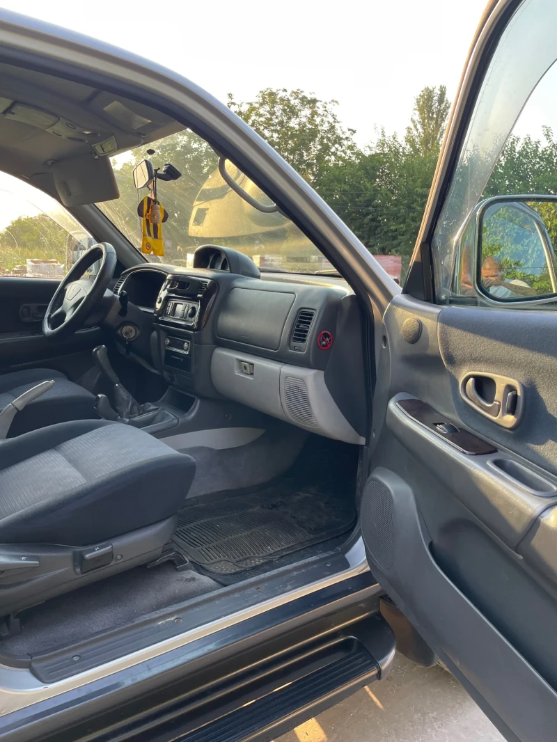 Mitsubishi Pajero sport Mitsubishi Pajero sport 2.5, снимка 13 - Автомобили и джипове - 52659710