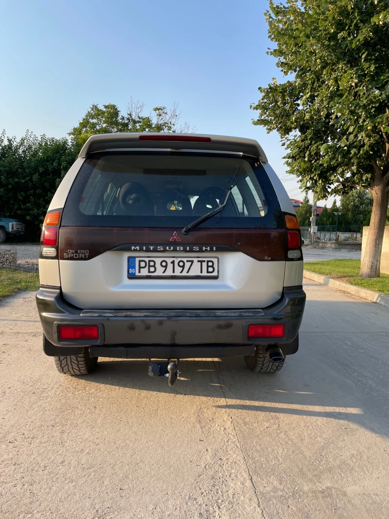 Mitsubishi Pajero sport Mitsubishi Pajero sport 2.5, снимка 4 - Автомобили и джипове - 52659710