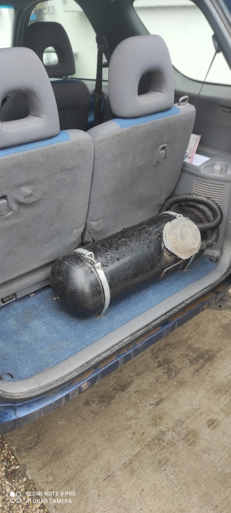 Toyota Rav4, снимка 11 - Автомобили и джипове - 53021874