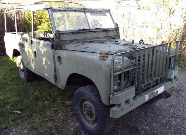 Land Rover Defender Series 3 109 Pickup Military 2.25D 24V 1Ton, снимка 2 - Автомобили и джипове - 47534282