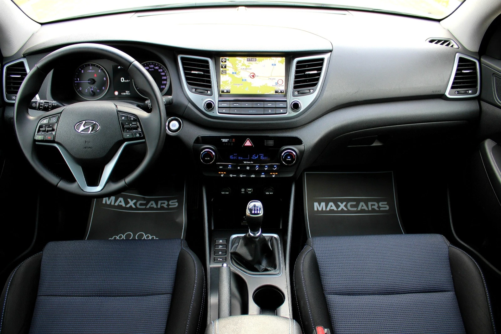 Hyundai Tucson 1.7CRDi СОБСТВЕН ЛИЗИНГ/KEYLESS GO/ЕВРО 6В | Mobile.bg — изображение 12