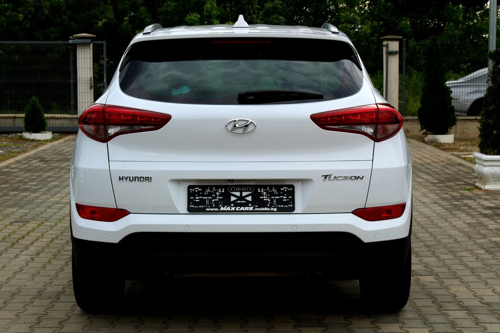 Hyundai Tucson 1.7CRDi СОБСТВЕН ЛИЗИНГ/KEYLESS GO/ЕВРО 6В - изображение 6