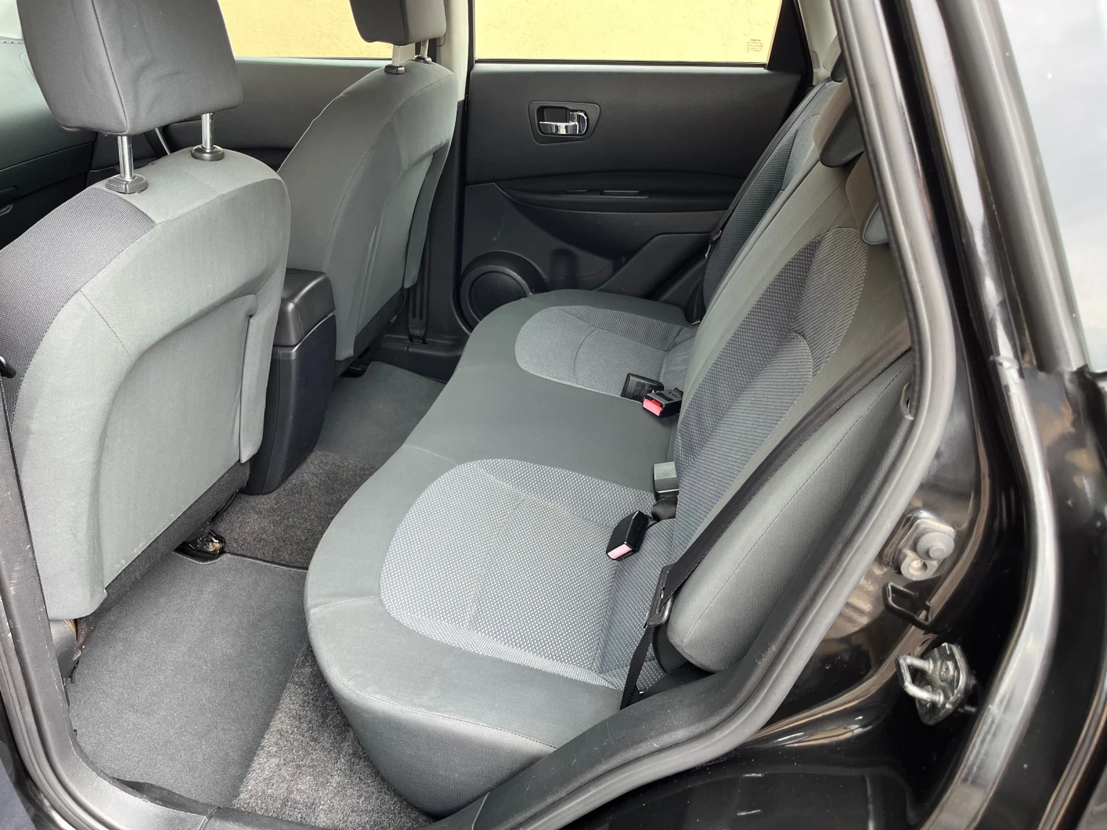 Nissan Qashqai 1.5 DCI - изображение 6