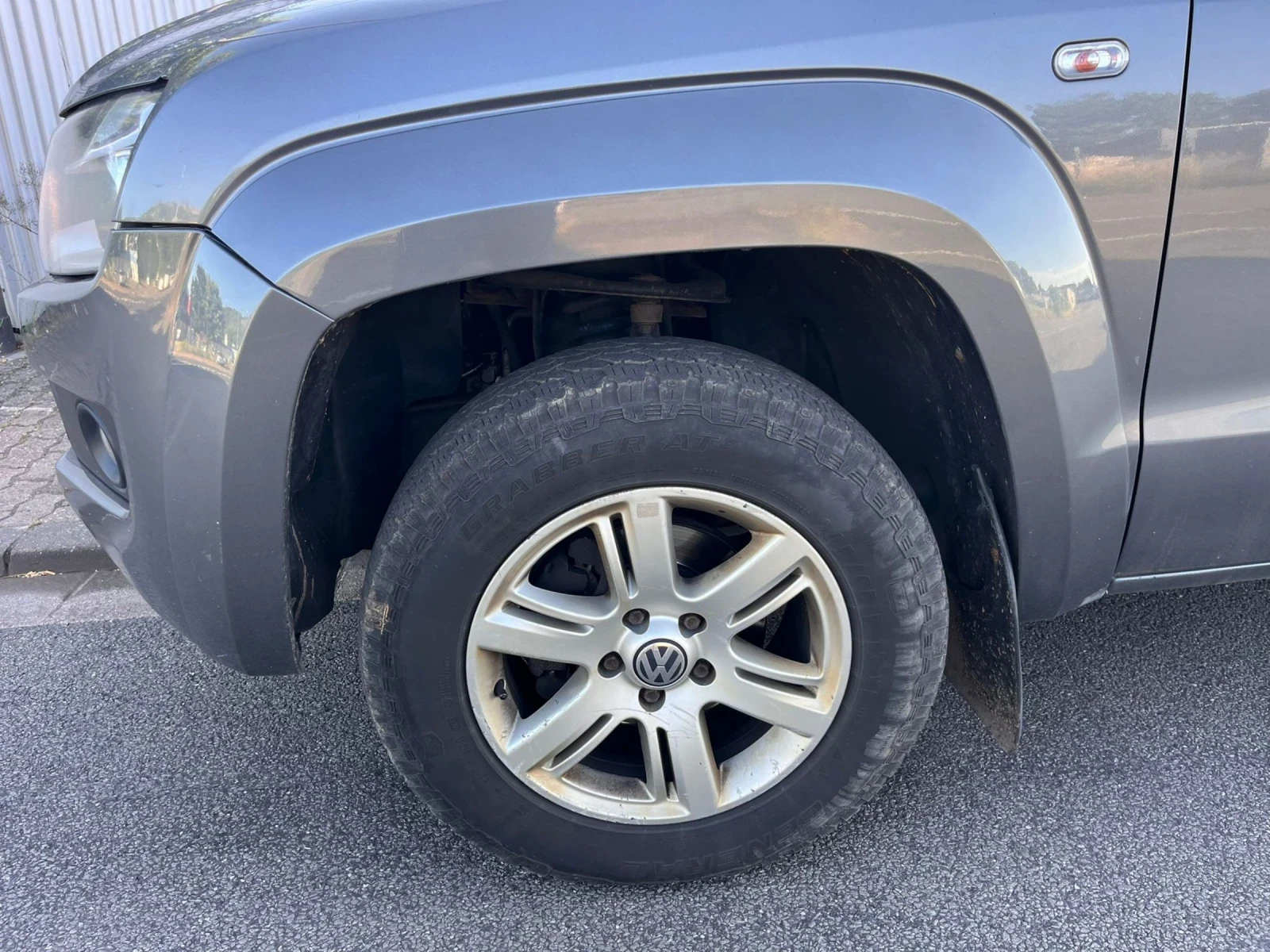 VW Amarok  - изображение 10