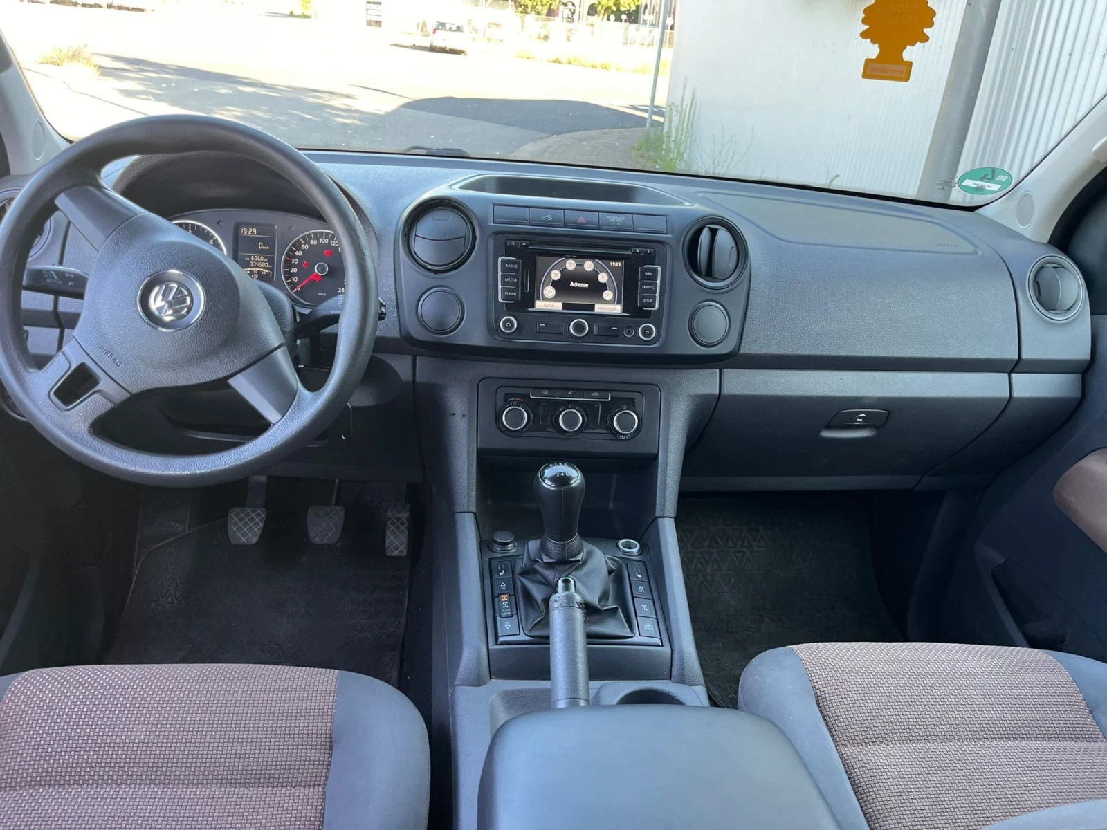 VW Amarok  - изображение 7