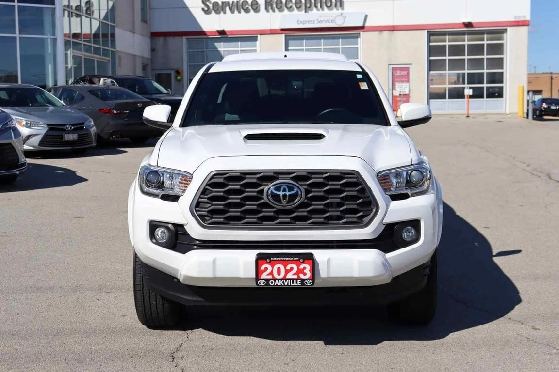 Toyota Tacoma * 4x4 Double Cab Auto * CARFAX * БЕЗ ПЪРВОНАЧАЛНА  - изображение 6