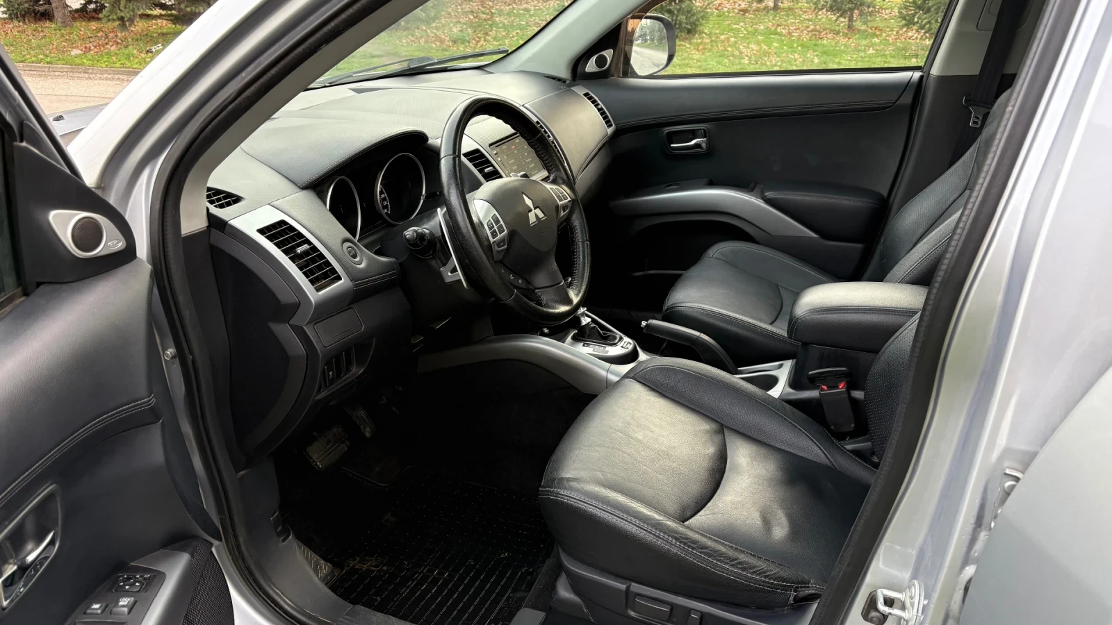 Mitsubishi Outlander | Mobile.bg   9