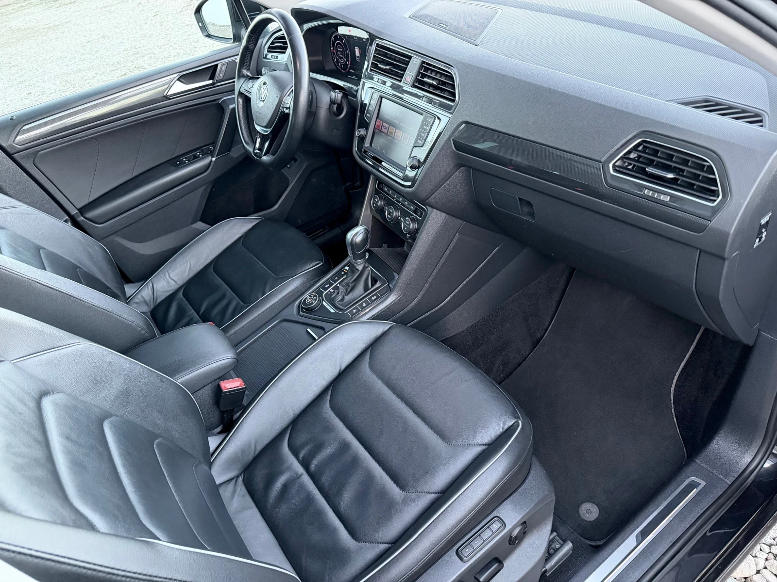 VW Tiguan 2.0 TDI 190�� 4�4/ R-Line/ Digital/ Dynaudio/ Full | Mobile.bg � ����������� 12