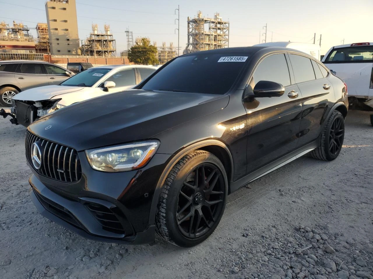 Mercedes-Benz GLC 63 AMG 4MATIC * NAVI * LED * CAMERA * BURMESTER * ПОДГРЕВ - изображение 3