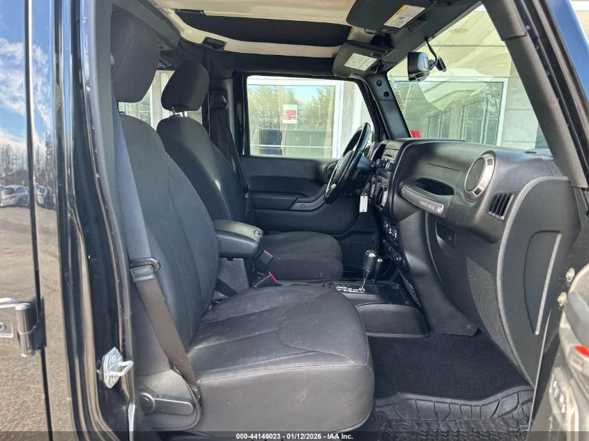 Jeep Avenger 3.6L V-6 DOHC, VVT, 285HP 4X4 Drive | Mobile.bg � ����������� 5