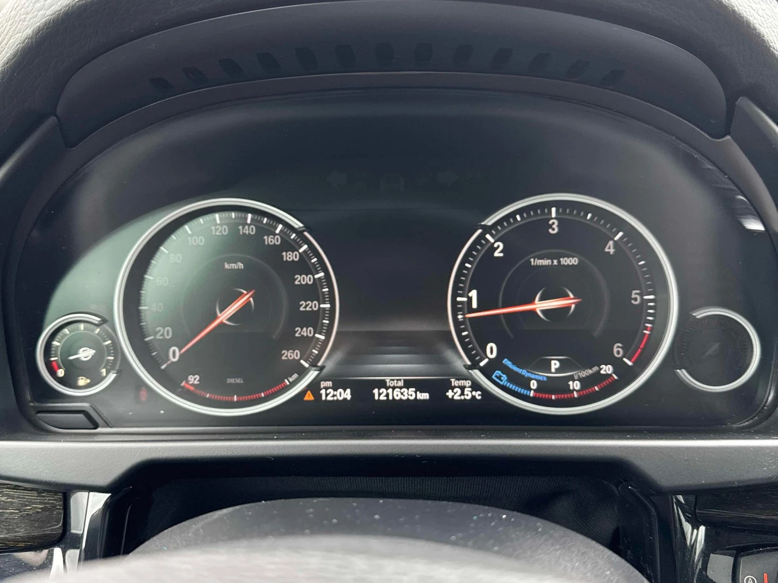 BMW X5 xDrive35d АВТО КРЕДИТ, снимка 10 - Автомобили и джипове - 53958815