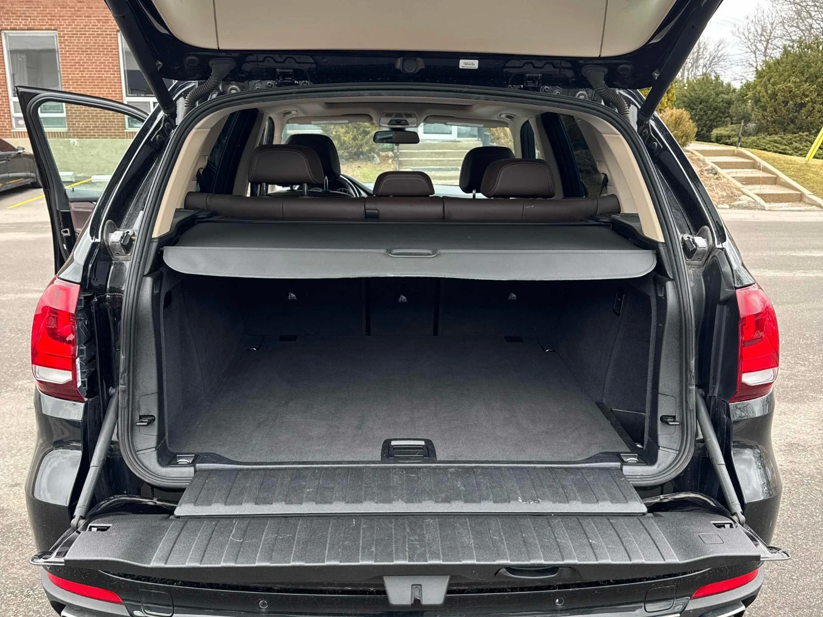 BMW X5 xDrive35d АВТО КРЕДИТ, снимка 6 - Автомобили и джипове - 53958815