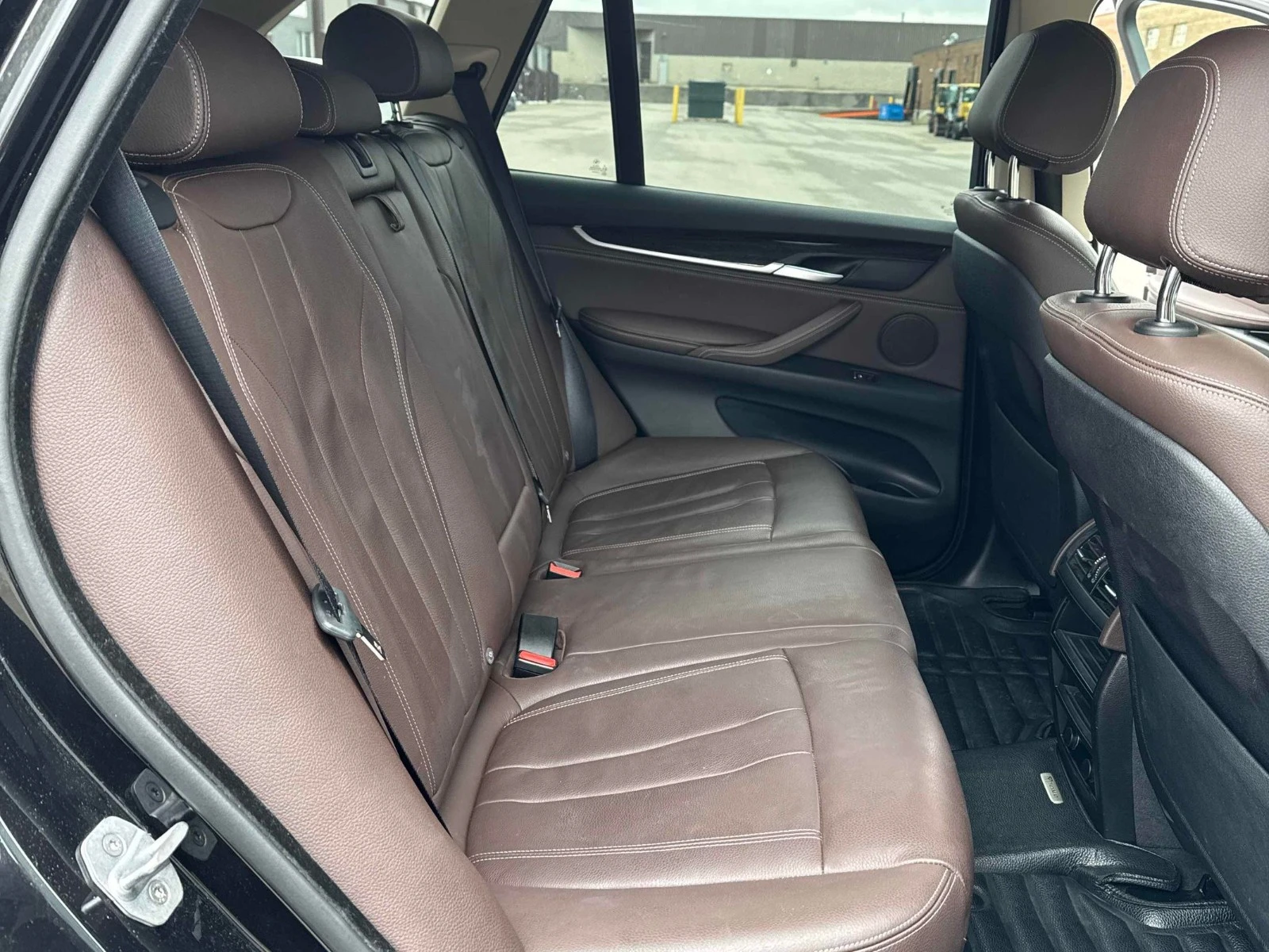 BMW X5 xDrive35d АВТО КРЕДИТ, снимка 15 - Автомобили и джипове - 53958815