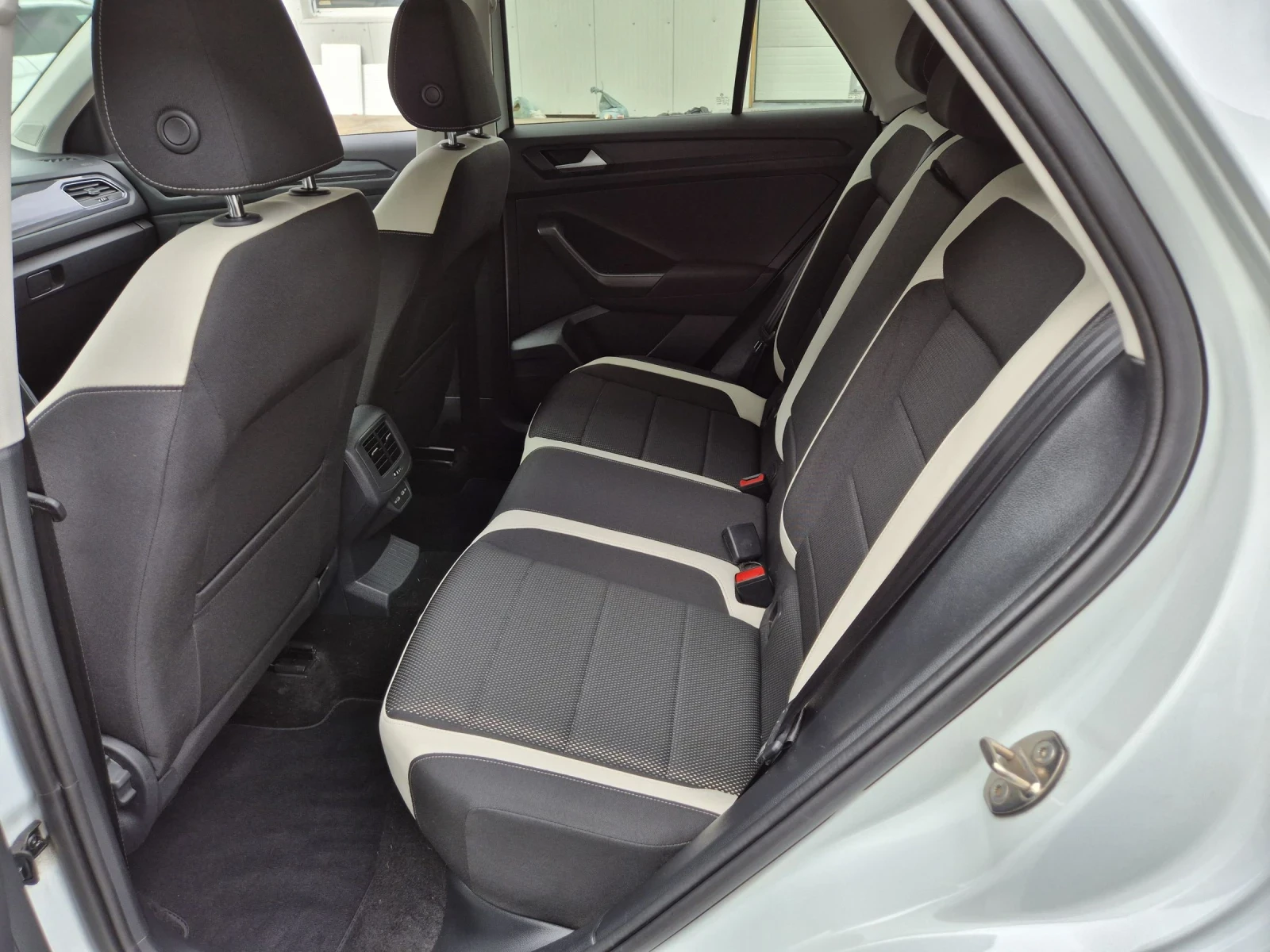 VW T-Roc 2.0TDI Style Digital Matrix Distr Камера , снимка 13 - Автомобили и джипове - 54074100