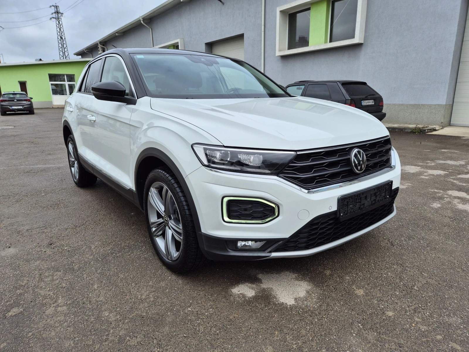 VW T-Roc 2.0TDI Style Digital Matrix Distr Камера , снимка 2 - Автомобили и джипове - 54074100