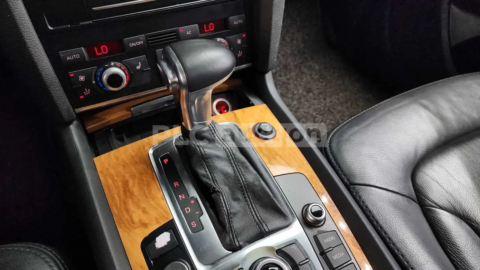 Audi Q7 Адаптивно окачване (ECS)* Навигационна система, снимка 9 - Автомобили и джипове - 54077468