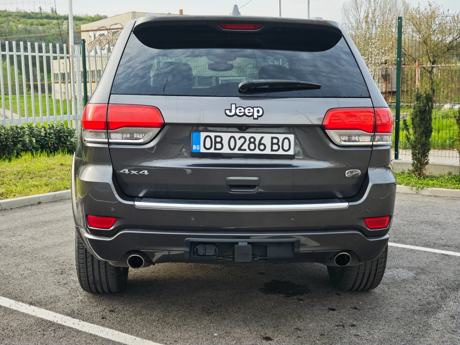 Jeep Grand cherokee 5.7 Overland, снимка 5 - Автомобили и джипове - 54206921