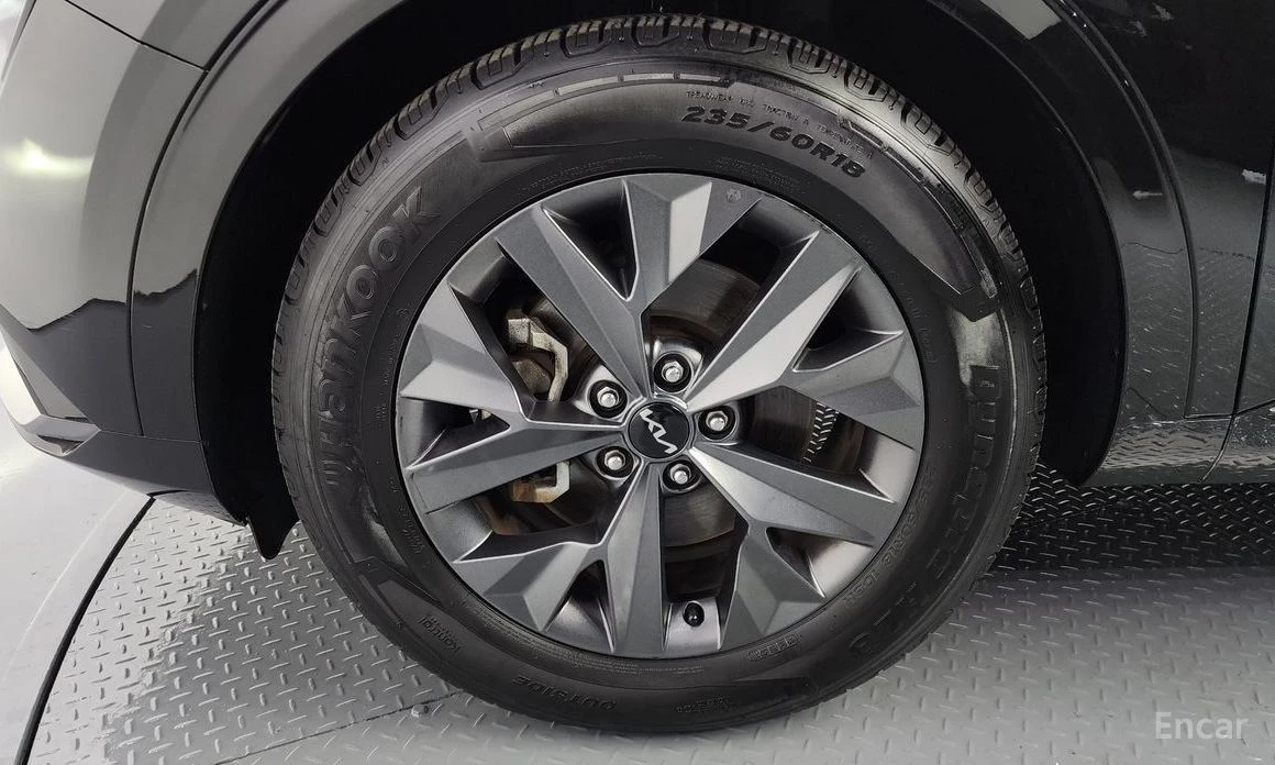 Kia Sportage, снимка 5 - Автомобили и джипове - 54428844