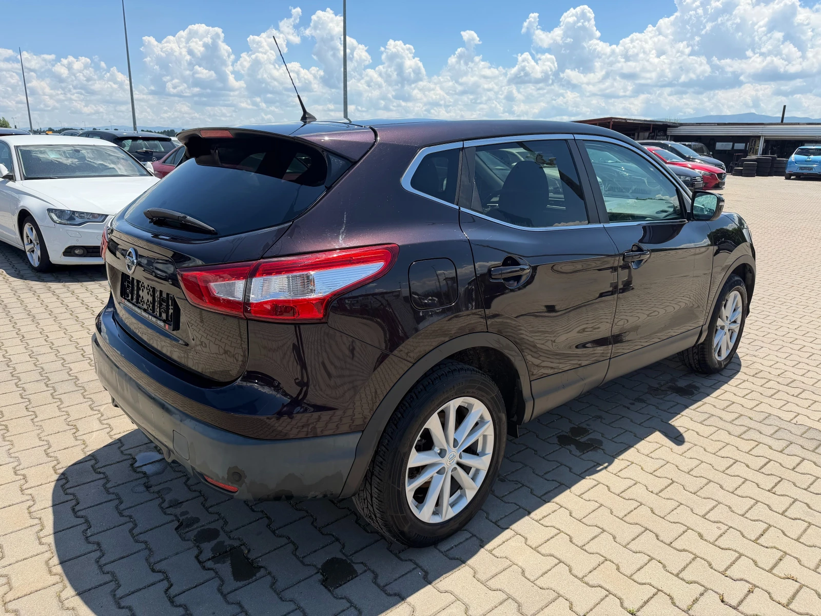 Nissan Qashqai 1.2i NAVI/KAMERA/PANORAMA EURO 5, снимка 6 - Автомобили и джипове - 54836042
