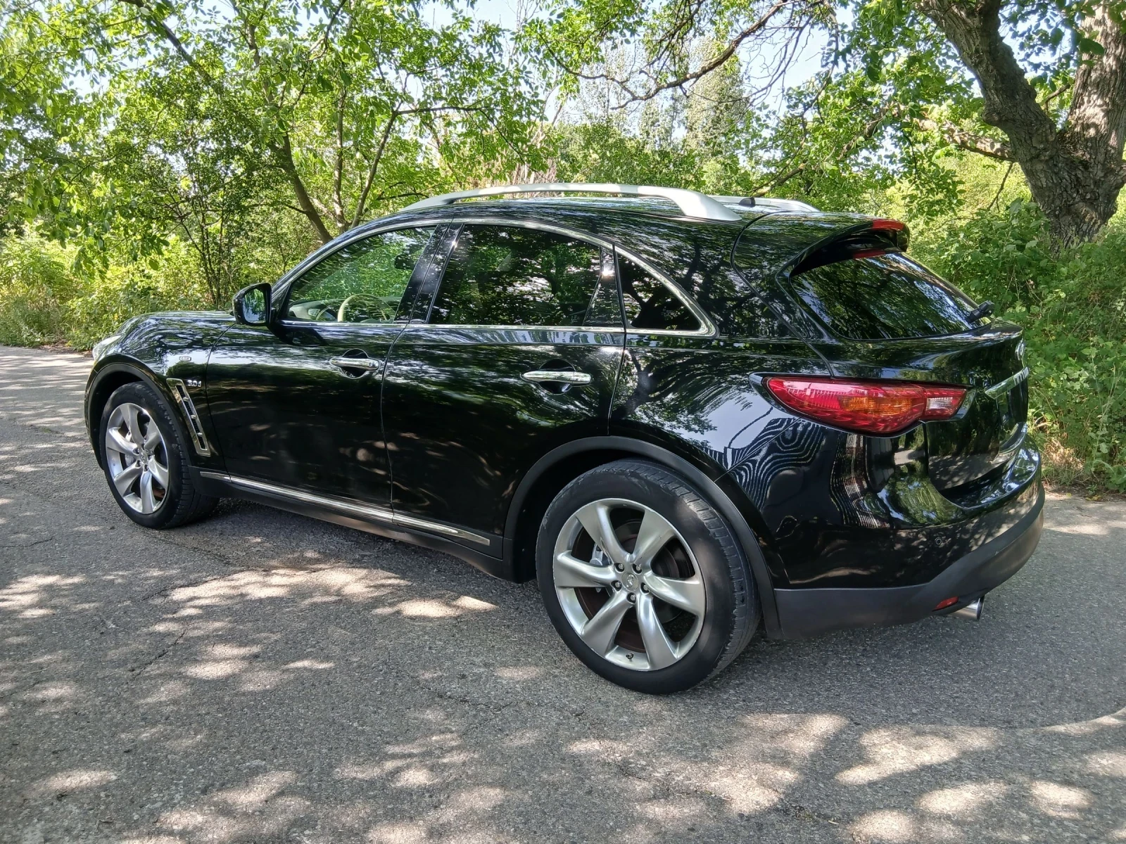 Infiniti QX70 3.0 d 4x4, снимка 8 - Автомобили и джипове - 55425642