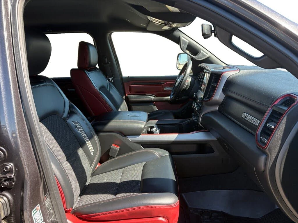 Dodge RAM 1500 REBEL 5, 7 Hemi, снимка 5 - Автомобили и джипове - 55444839