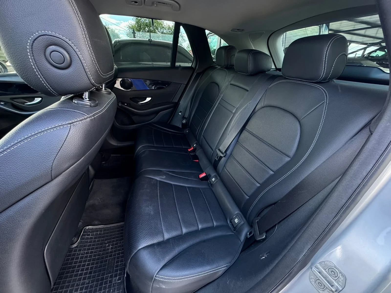 Mercedes-Benz GLC 220 GLC 220d 4MATIC, снимка 12 - Автомобили и джипове - 55682802