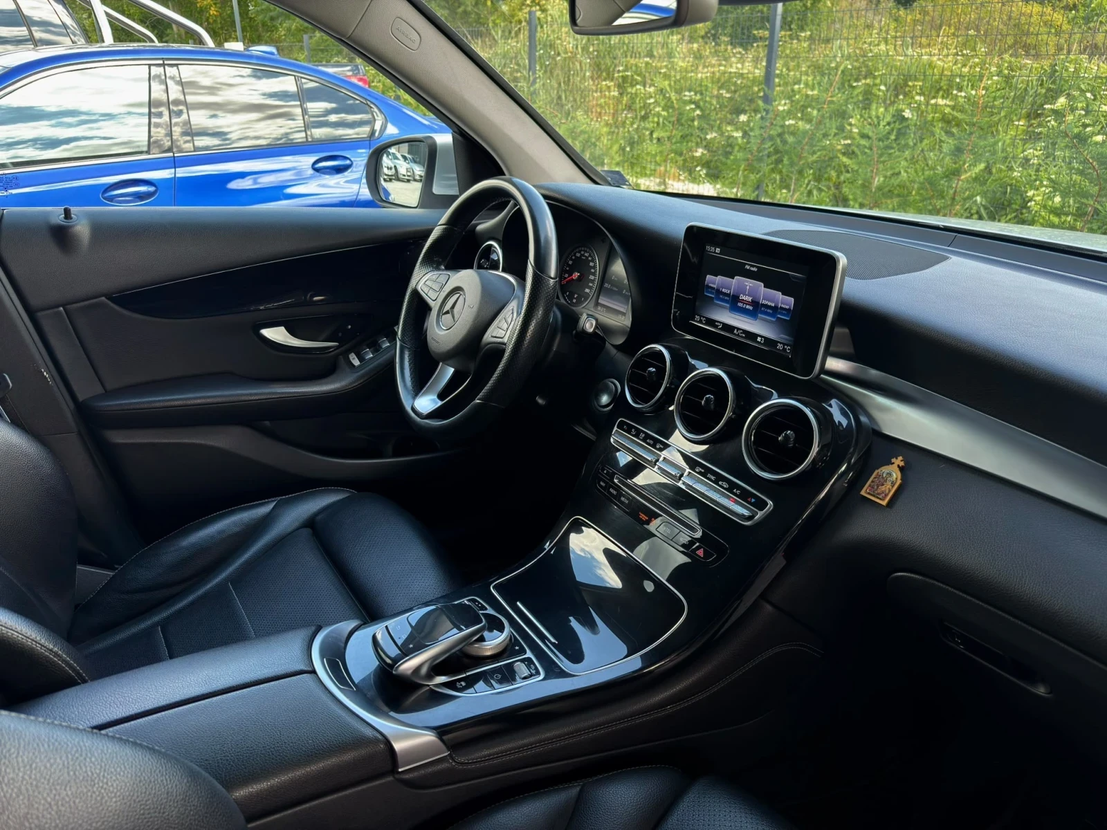 Mercedes-Benz GLC 220 GLC 220d 4MATIC, снимка 11 - Автомобили и джипове - 55682802
