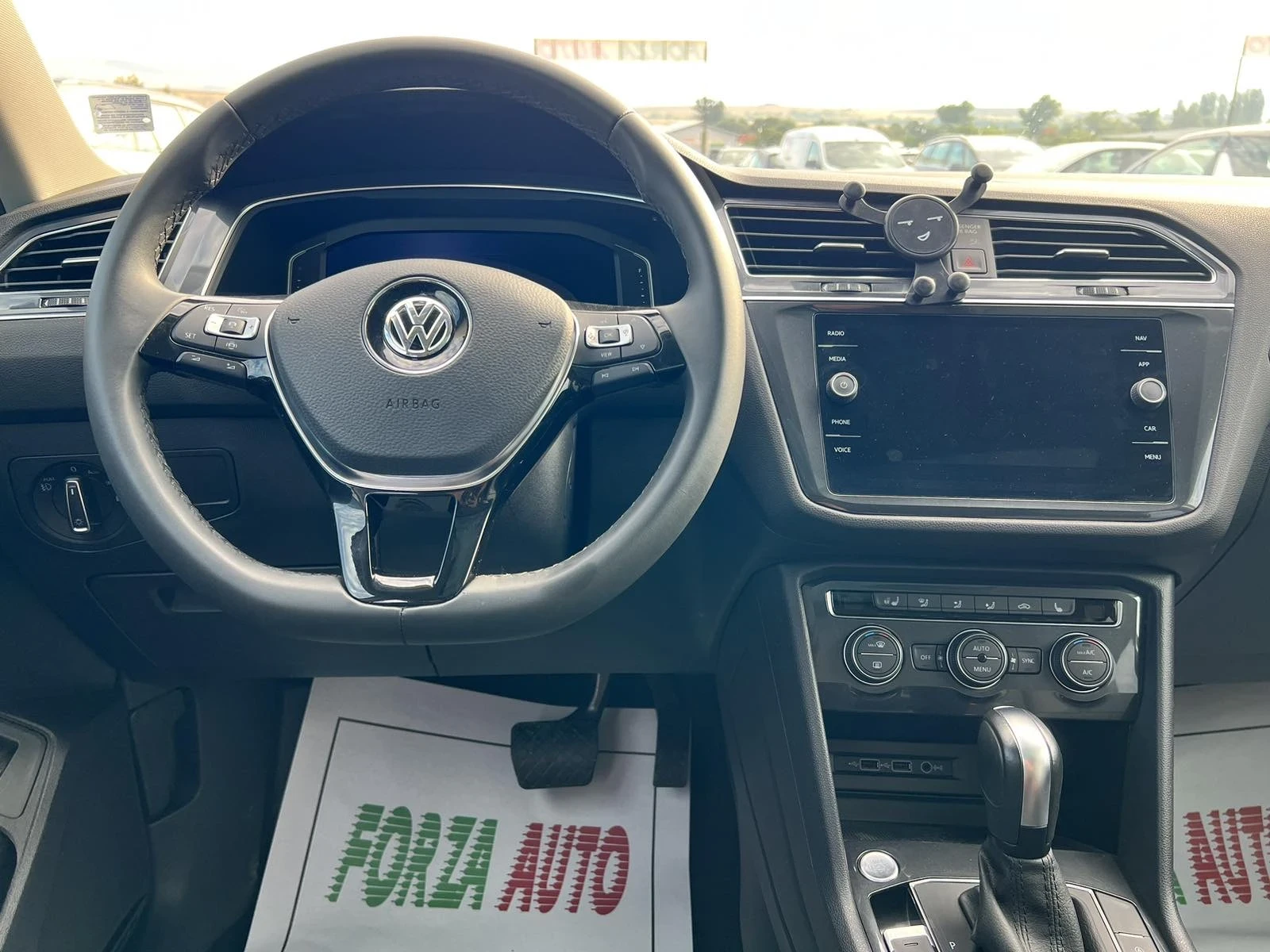 VW Tiguan Allspace Allspace 19000km, снимка 12 - Автомобили и джипове - 55807936