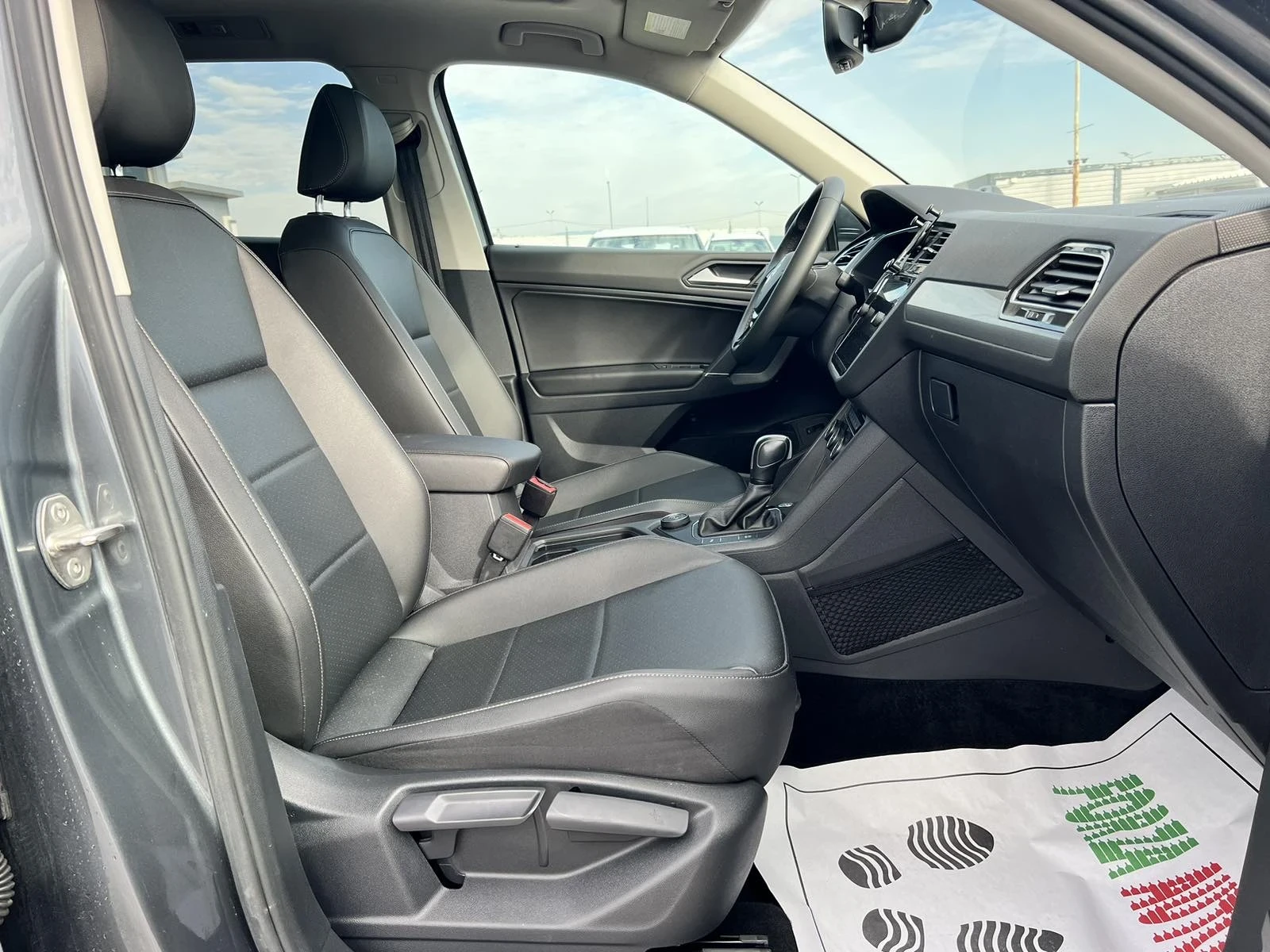 VW Tiguan Allspace Allspace 19000km, снимка 11 - Автомобили и джипове - 55807936
