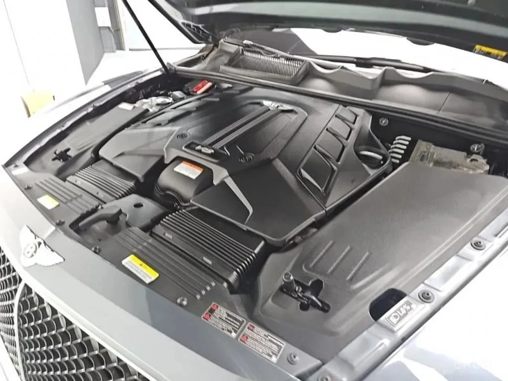 Bentley Bentayga 4.0 V8 , снимка 5 - Автомобили и джипове - 55879599
