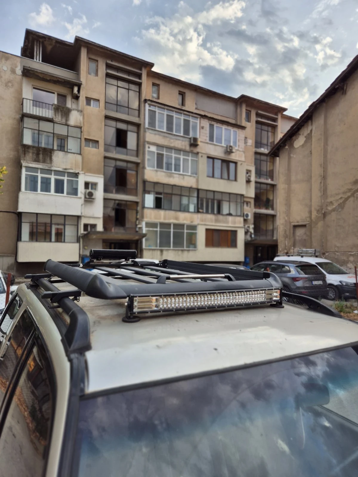 Isuzu Trooper, снимка 6 - Автомобили и джипове - 55929088