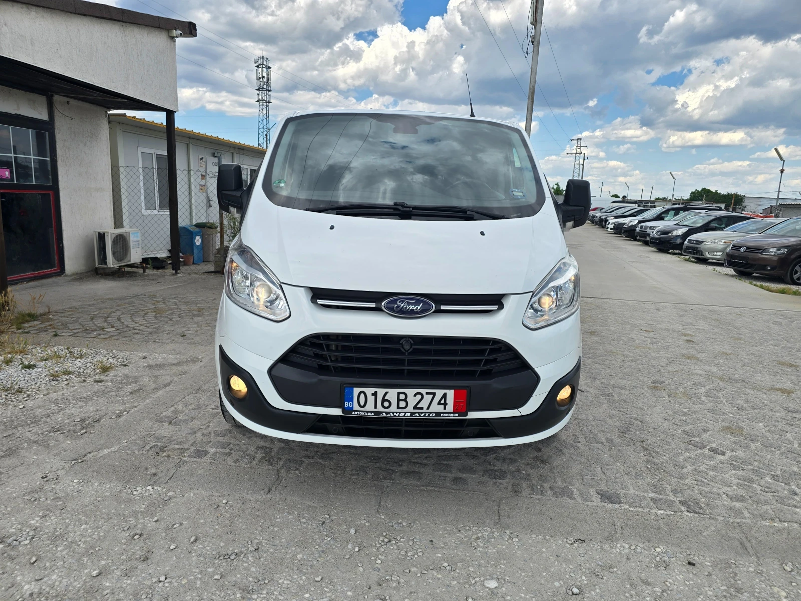 Ford Transit Custom 14г.2.2-125к.с.7+ 1 ДВЕ СТРАНИЧНИ ВРАТИ, снимка 2 - Бусове и автобуси - 54972556