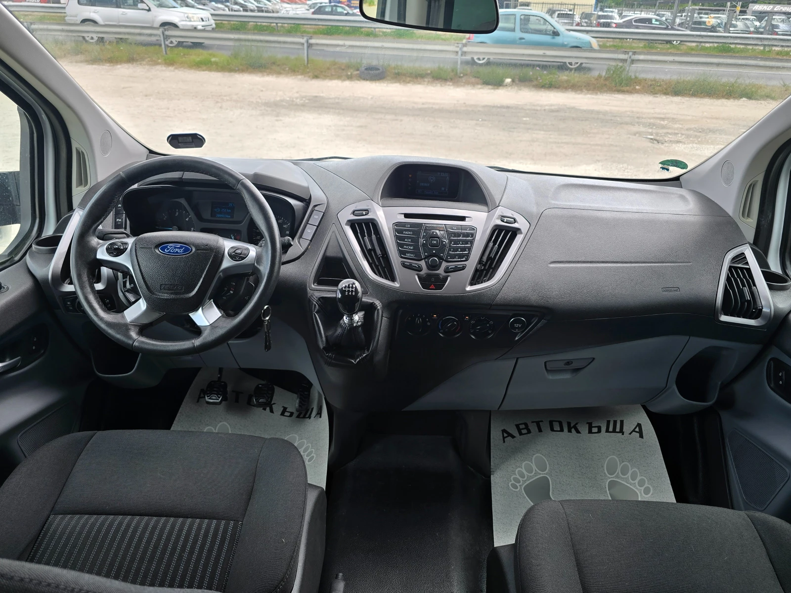 Ford Transit Custom 14г.2.2-125к.с.7+ 1 ДВЕ СТРАНИЧНИ ВРАТИ, снимка 11 - Бусове и автобуси - 54972556