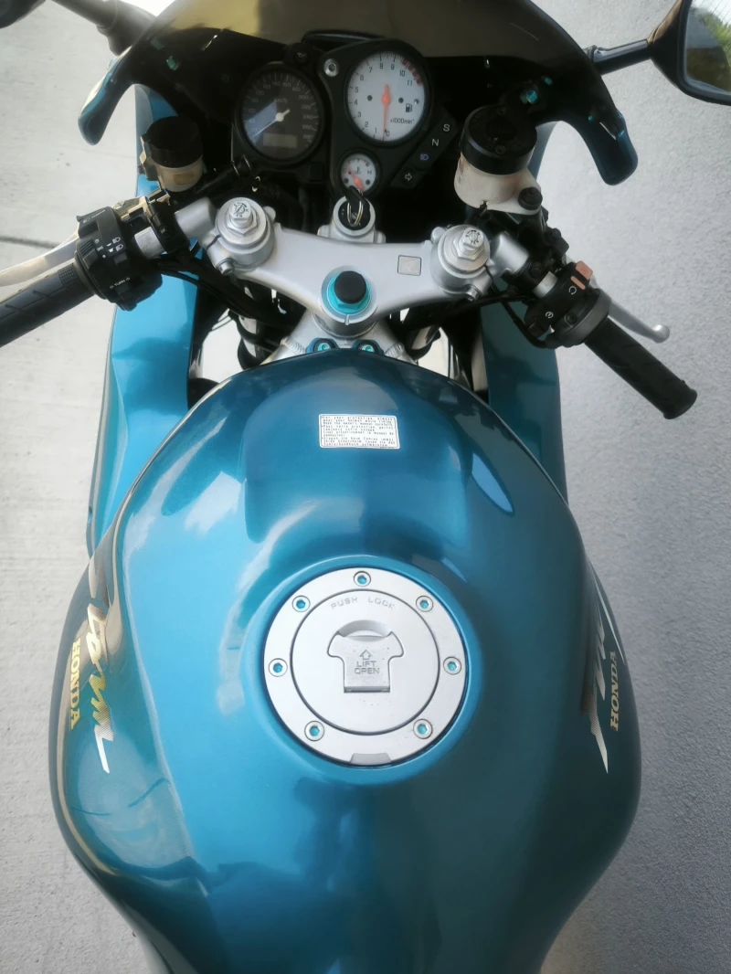 Honda Vtr 1000 FireStorm, 2000 година , снимка 4 - Мотоциклети и мототехника - 50560844