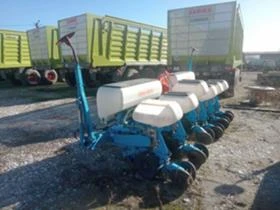 Сеялка Monosem NG plus 4, снимка 1